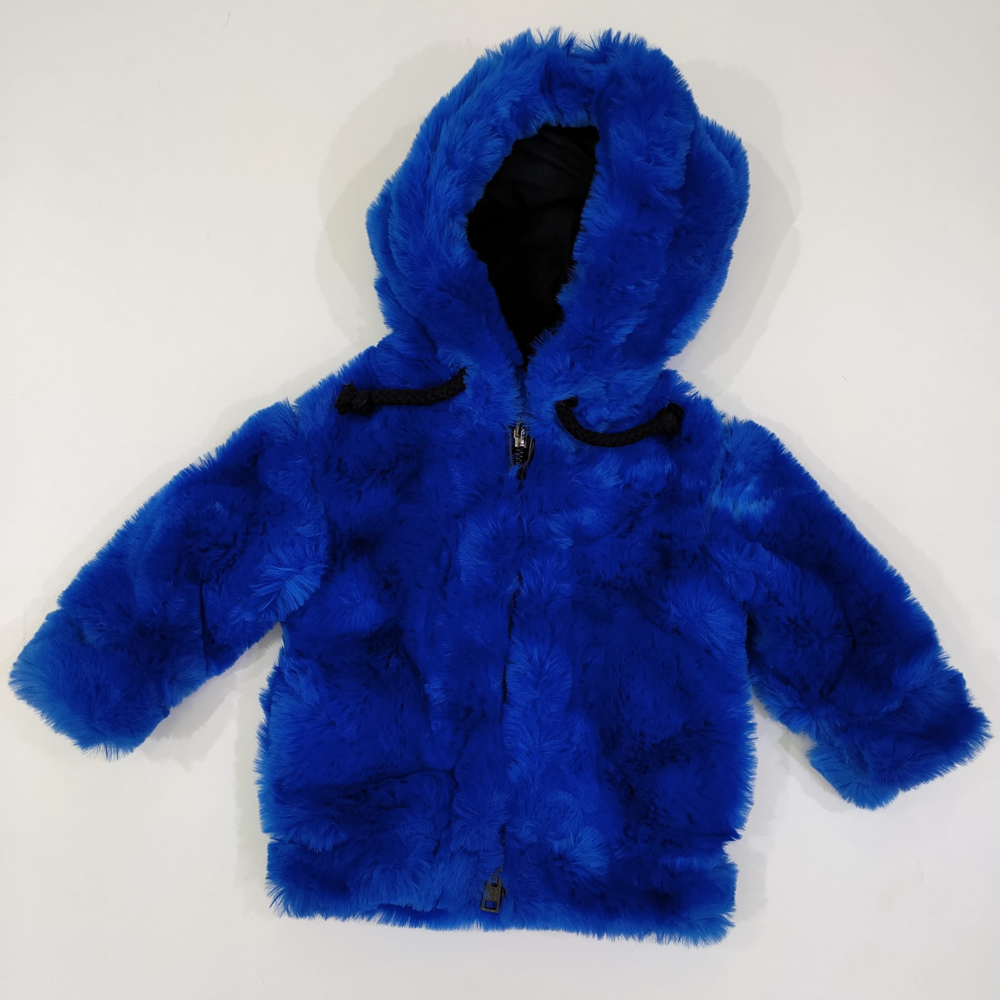 Pellicciotto con cappuccio blu elettrico MISS GRANT 