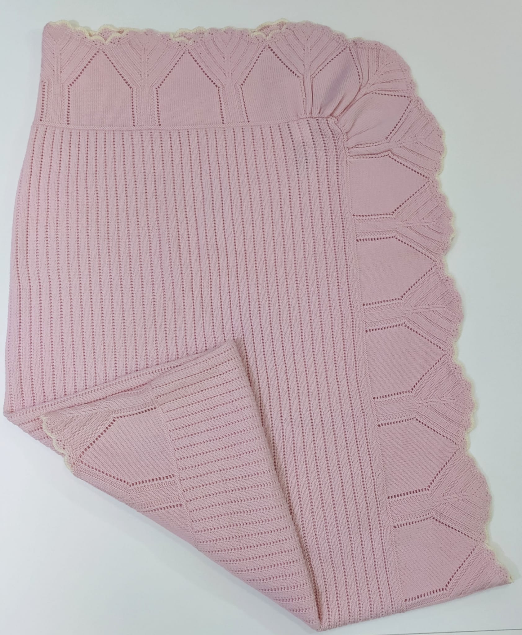Coperta in filo rosa PAZ RODRIGUEZ