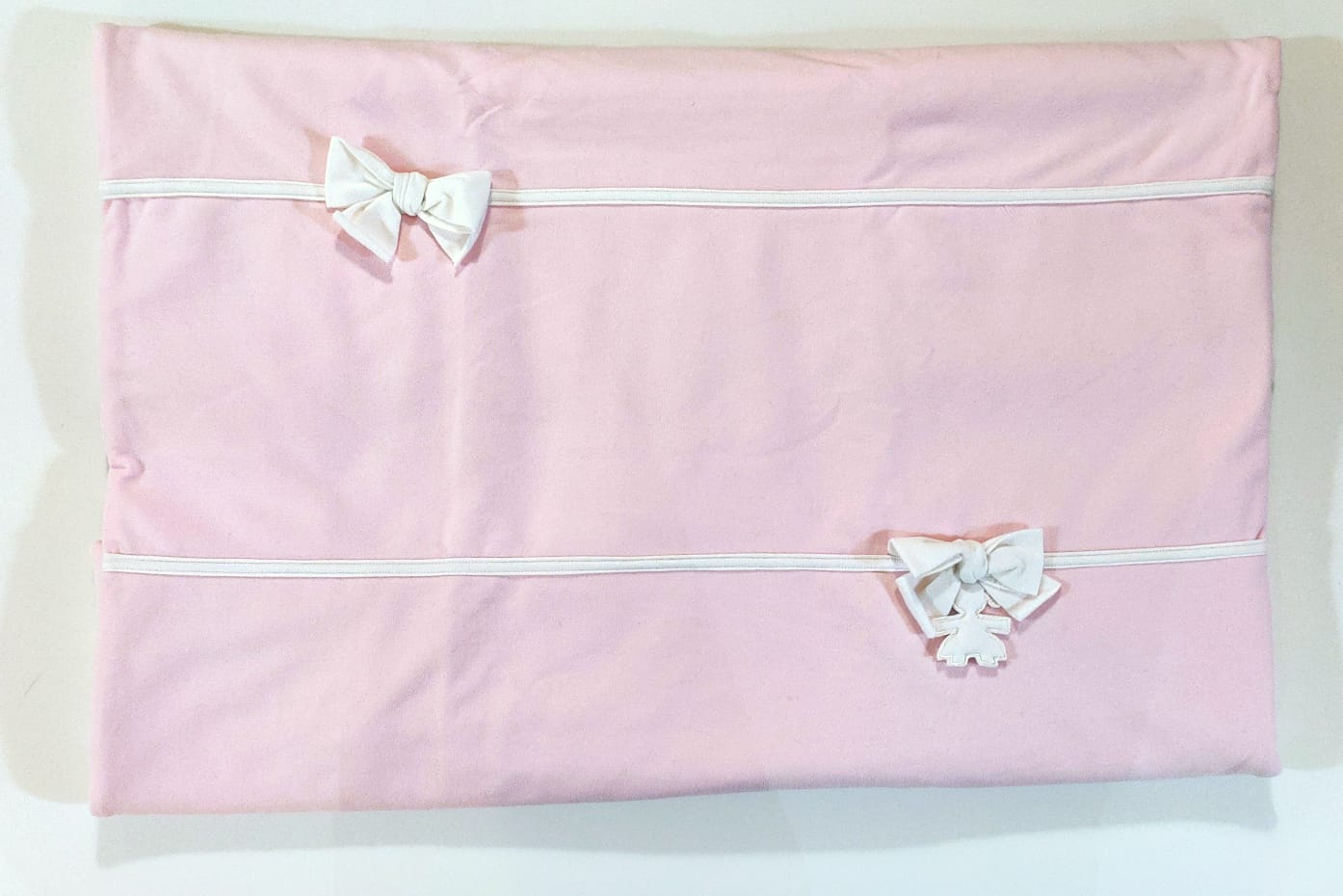 Coperta con applicazione fiocco bianco LE BEBE