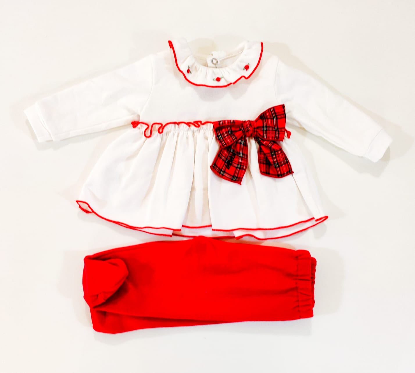 Completo 2pz felpa con balza profilo rosso e applicazione fiocco tartan LE BEBE