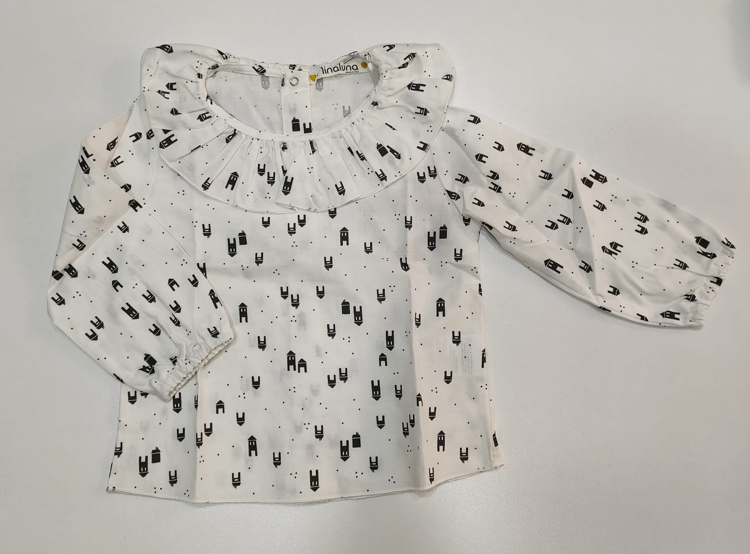 Camicia a pois con volant e stampa case NINALUNA