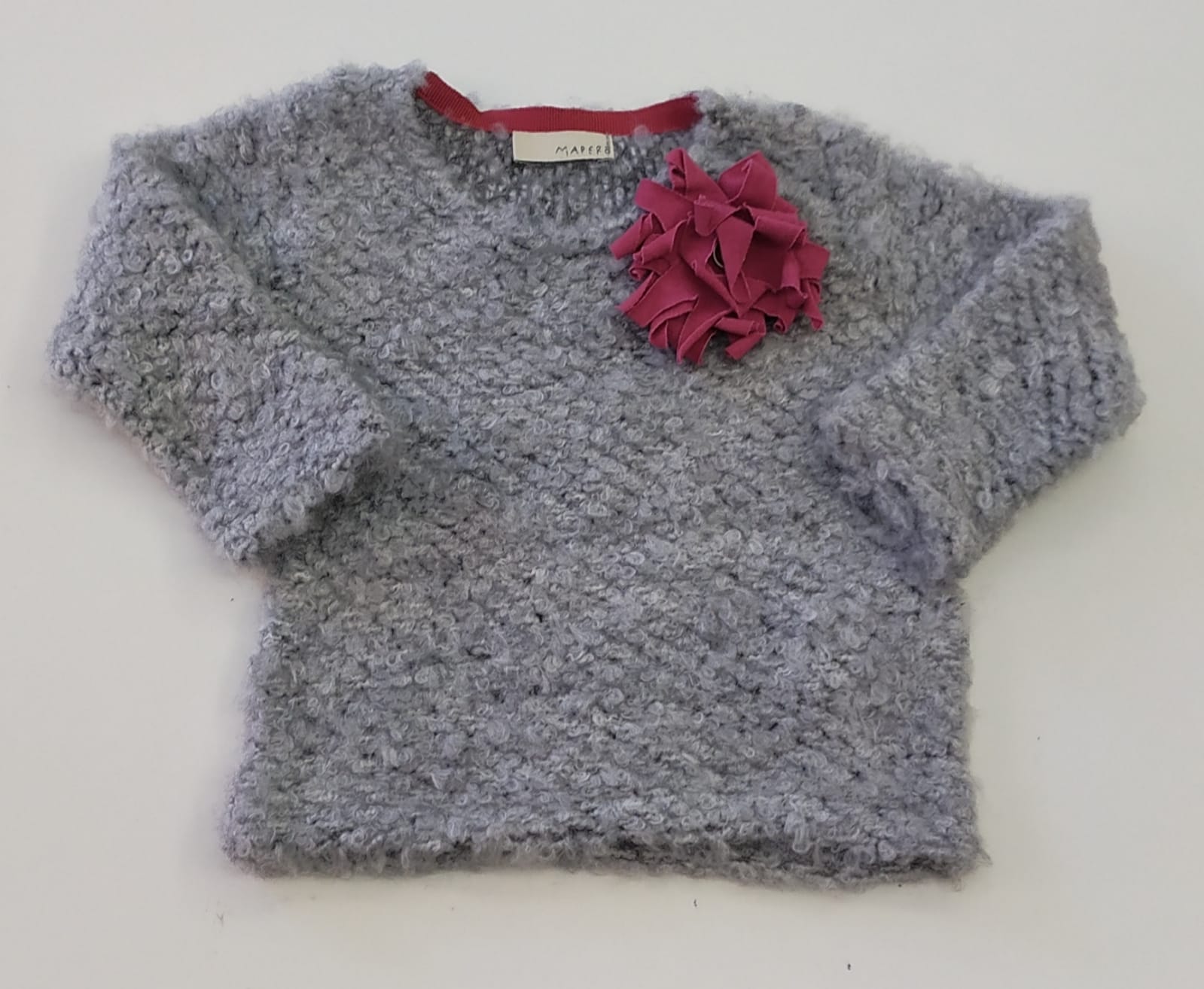 Maglioncino grigio con spilla fiore COCCODE 