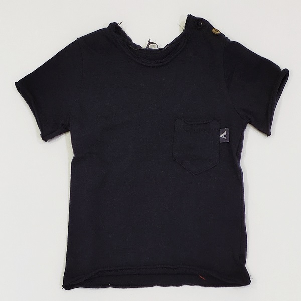 T-shirt manica corta tinta unita con taschino sul petto e dettaglio bottoncini in legno AVENTIQUATTRORE 
