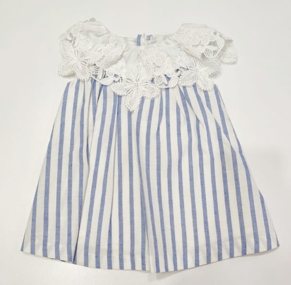 abito a righe bianco e celeste con bottoni retro collo in pizzo FINE EJERIQUE