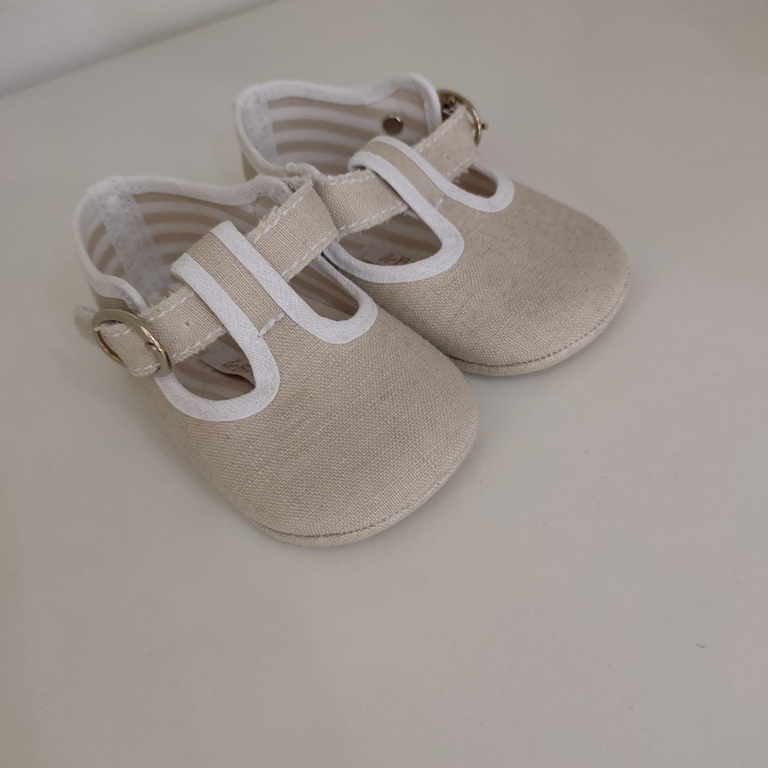 Scarpetta occhio di bue beige LE BEBE
